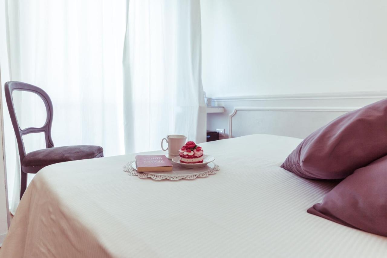 Piccolo Mondo Hotel ฟอลลอนนีกา ภายนอก รูปภาพ